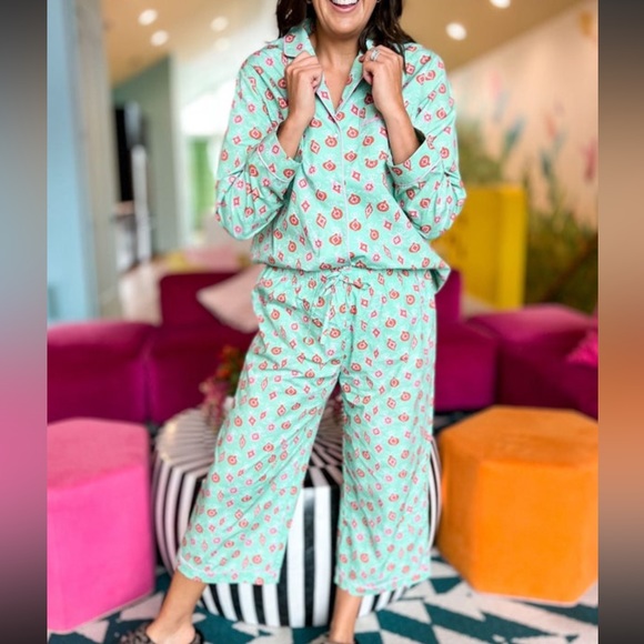 Ornament Christmas Pajamas SSYS The Label - Picture 1 of 4